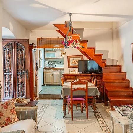 Casa de Férias Historical Stone House At Bodrum City Center